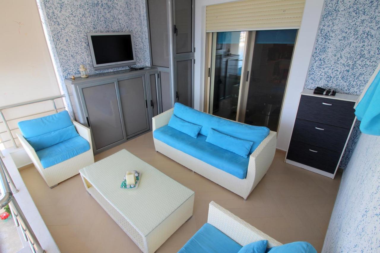 Luxury Seafront Apartments Sarandë Esterno foto